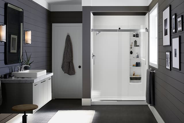 Modern farmhouse bathroom