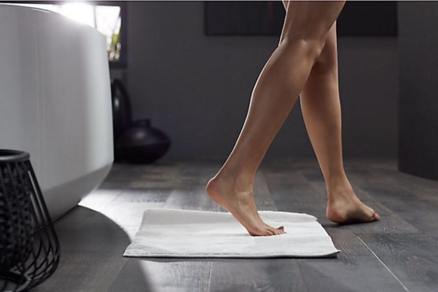 kohler bath mat