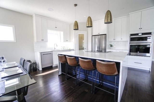 mixed metals in kitchen