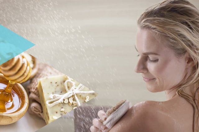 Woman using spa scrub'
