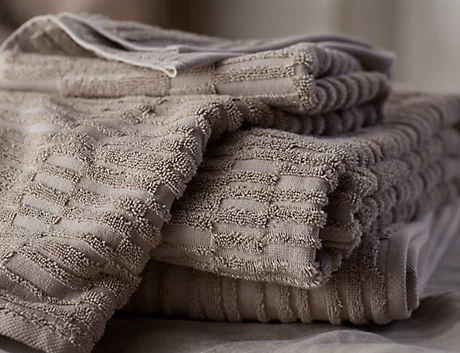 kohler set of textured brown towels